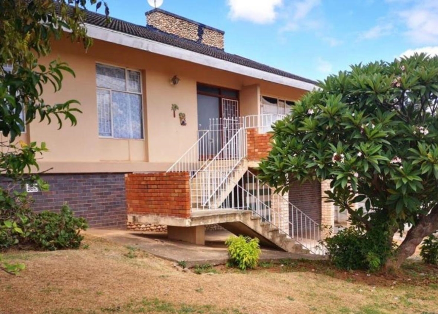 3 Bedroom Property for Sale in Heuwelkruin Eastern Cape